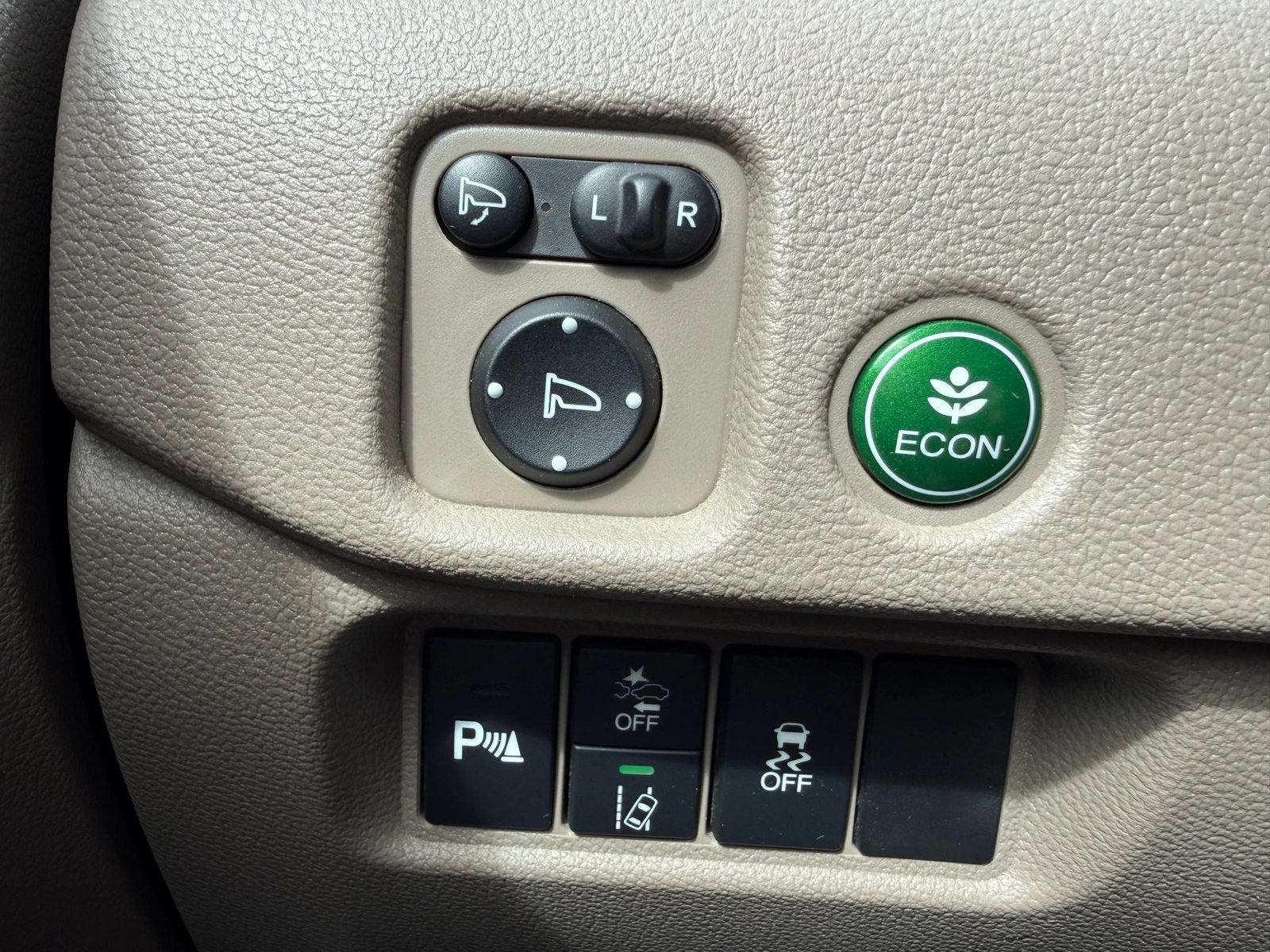 
								2021 Honda Pilot full									