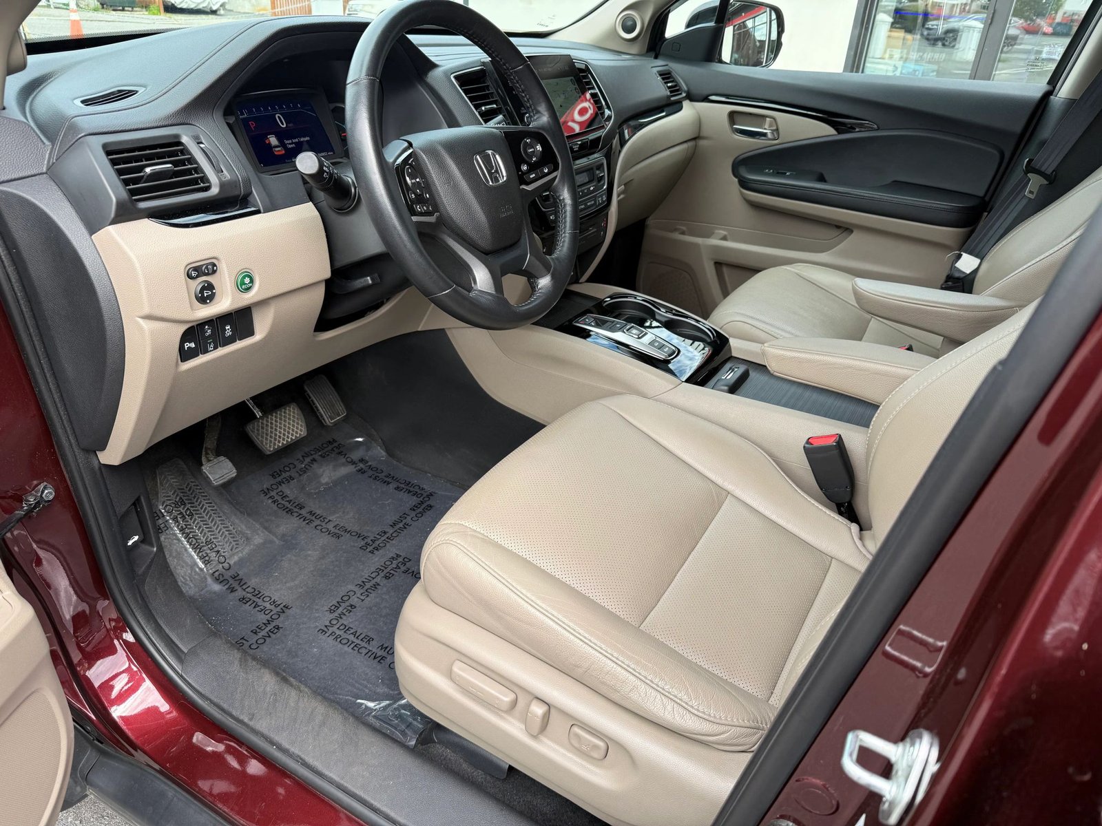 
								2021 Honda Pilot full									